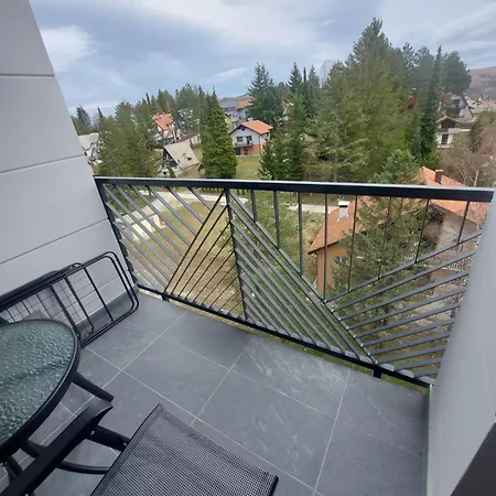 Kovacevic Magnet * 兹拉蒂博尔